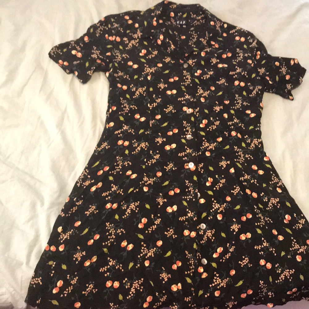Super cute vintage Gap dress.